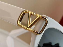 Picture of Valentino Sunglasses _SKUfw49838642fw